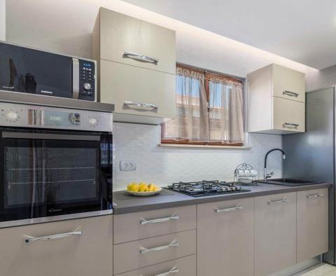 Villa in Loborika, Marčana, zu verkaufen - foto 22