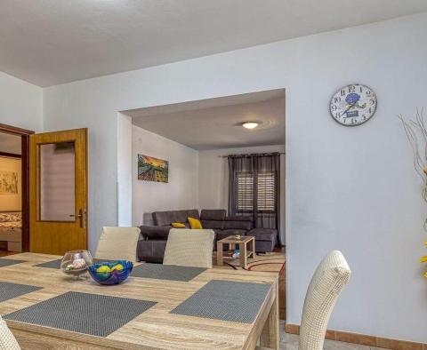 Villa in Loborika, Marčana, zu verkaufen - foto 24