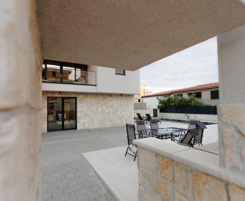 Maison jumelée exclusive avec piscine sur l'île de Pag - pic 8