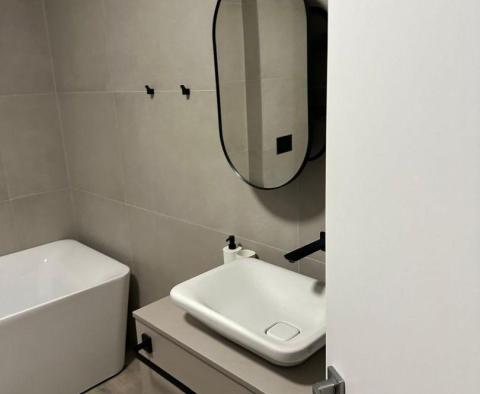 Exklusives Doppelhaus mit Swimmingpool in Mandre, Pag - foto 17