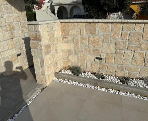 Exklusives Doppelhaus mit Swimmingpool in Mandre, Pag - foto 29