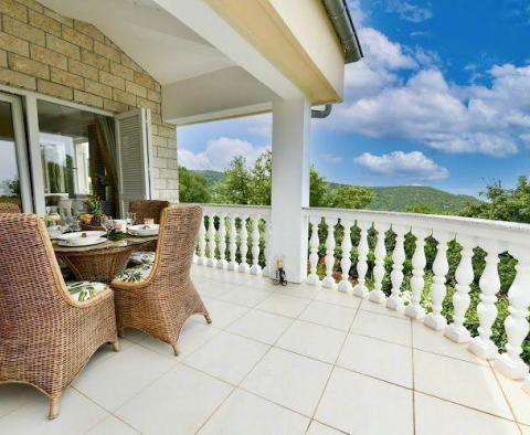 Beautiful detached house with pool and sea view in Grizane - pic 3
