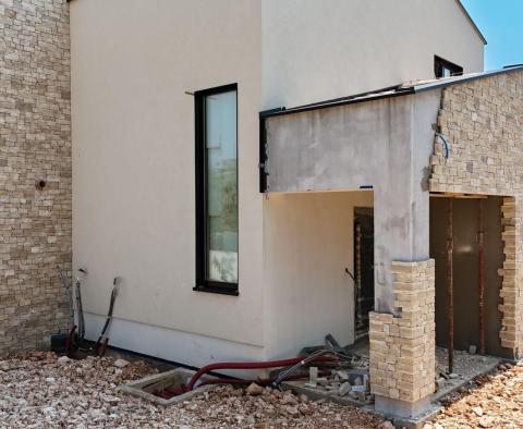 Luxury villa with pool on Krk island to be finalized soon - pic 13