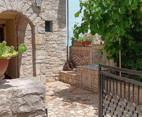 Steinhaus in Poreč, zum Verkauf - foto 2