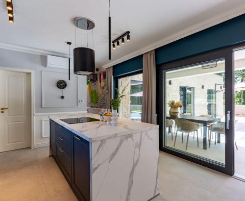 Design one-story villa located in a private complex in Svetvincenat - pic 15