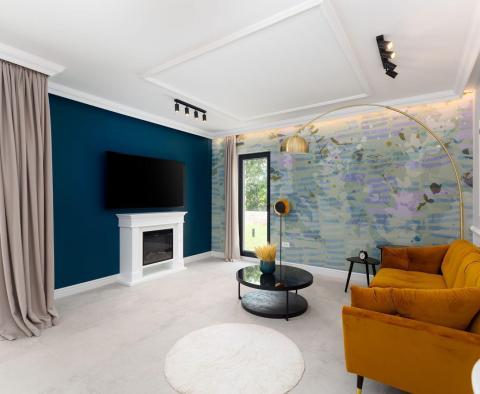 Design one-story villa located in a private complex in Svetvincenat - pic 19