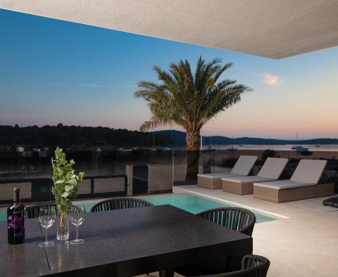 Elegante neue Villa 20 Meter vom Meer entfernt in Medulin - foto 3
