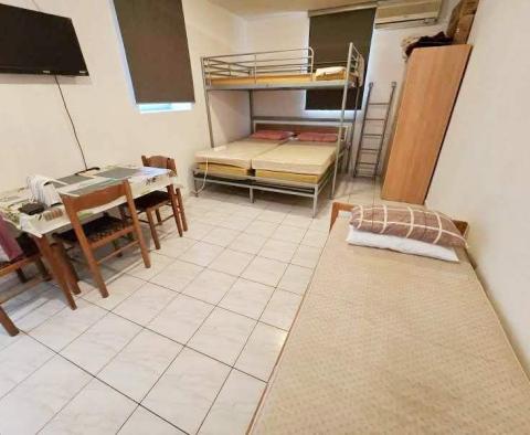 Maison avec 3 appartements et toit-terrasse au coeur de Makarska - pic 6