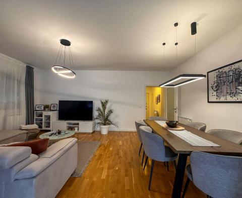 Haus mit drei Wohnungen, Swimmingpool und Meerblick - foto 8