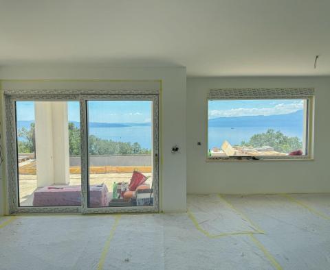 Villa duplex exclusive avec piscine et garage et vue mer panoramique à Kostrena - pic 23