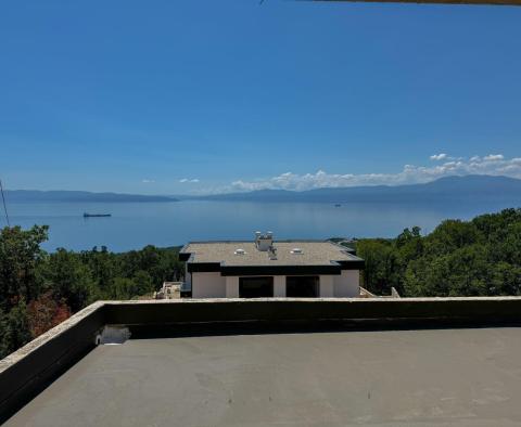Villa duplex exclusive avec piscine et garage et vue mer panoramique à Kostrena - pic 27