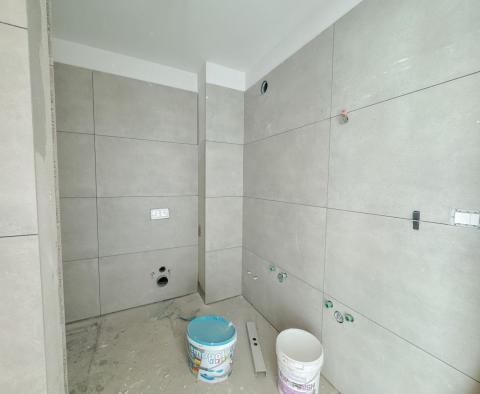 Exclusive duplex villa with pool and garage and panoramic sea view in Kostrena - pic 12