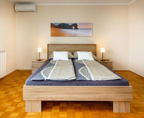 Renovated guest-house near the sea in Malinska - pic 22