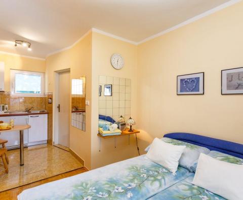 Renovated guest-house near the sea in Malinska - pic 39