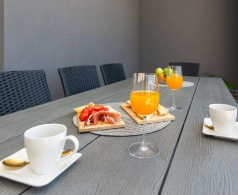 Nově postavená luxusní vila v Privlaka 100 metrů od moře - pic 9