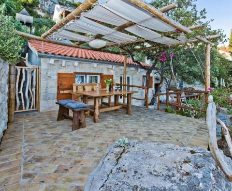Piękny apartament-hotel na wyspie Hvar, 1 linia do morza - pic 19