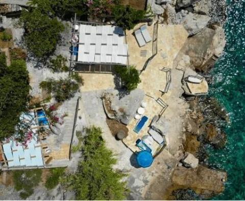 Piękny apartament-hotel na wyspie Hvar, 1 linia do morza - pic 38