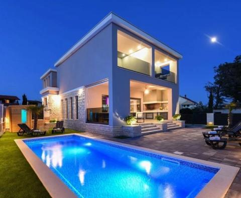 Amazing new built villa in Privlaka 100 meters from the sea - pic 9