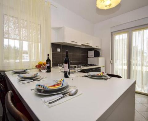 Nieruchomość turystyczna składająca się z 4 apartamentów, zaledwie 70 m od morza w dzielnicy Zaton, Zadar - pic 16