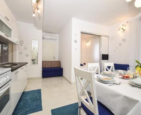 Nieruchomość turystyczna składająca się z 4 apartamentów, zaledwie 70 m od morza w dzielnicy Zaton, Zadar - pic 27