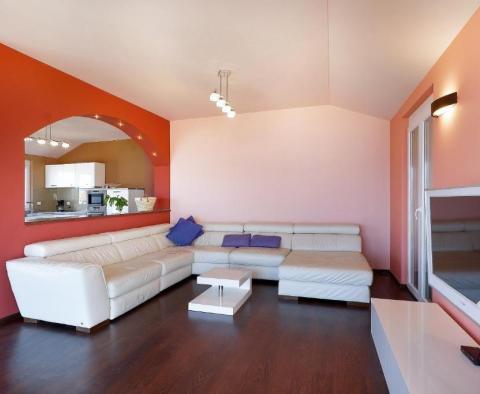 Luxusimmobilie in Vrbnik in der Nähe des Meeres - foto 17