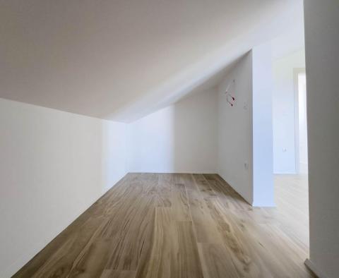 House in Rasopasno, Dobrinj, with sea views - pic 18