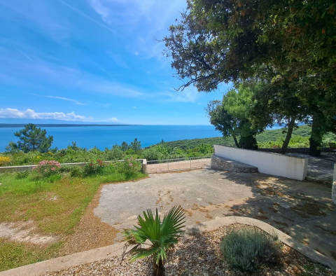 Nádherný dům na Mali Lošinj u moře - pic 8