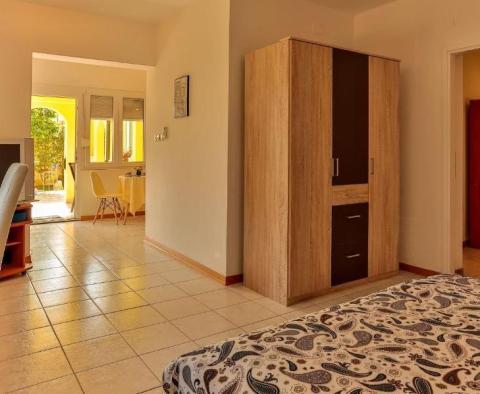 Guest-house with 4 apartments in Medulin for sale - pic 31