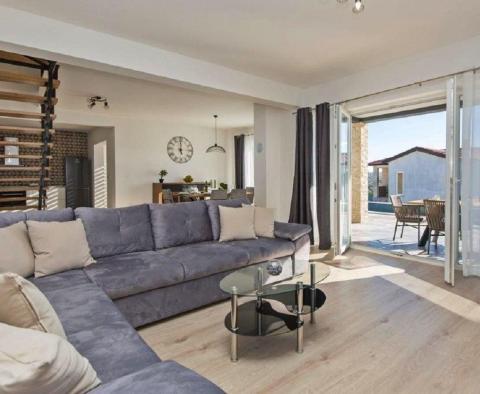 Modern new building with a panoramic view in Labin area - pic 7