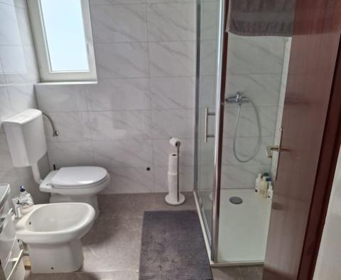 ISZTRIA, LABIN - Családi ház a falu szélén - pic 27