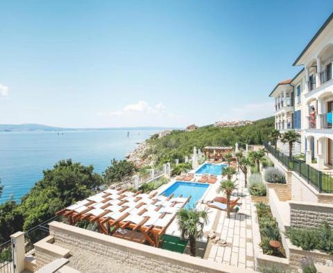 Hervorragende Wohnungen in einem geschlossenen 5*****-Komplex mit Swimmingpools und neben einem einzigartigen abgelegenen Strand - 1. Reihe zum Meer - foto 30