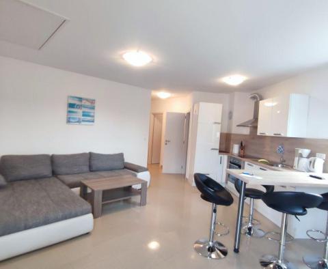Beautiful 2 bedroom apartment near the beach in peaceful Peroj - pic 2