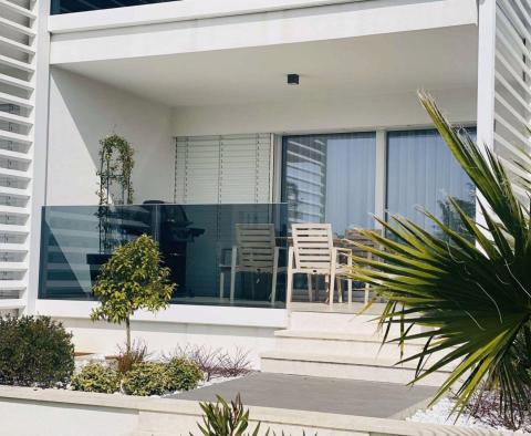Luxusní 3-ložnicový apartmán 200m od pláže a centra města Rovinj - pic 14
