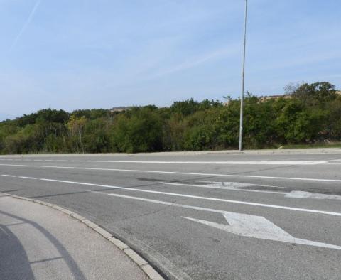 Terrain à Kukuljanovo, Bakar, dans la banlieue de Rijeka - pic 4