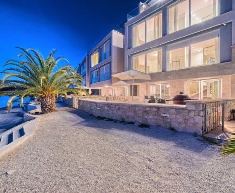 Price fell! Unique 5***** modern villa on the beach on Ciovo, Trogir, for sale - pic 25
