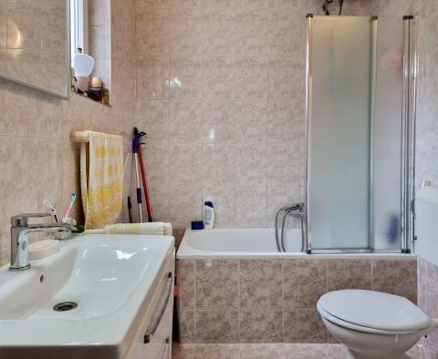 A tenger közelében található ingatlan Barbanban, úszómedencével - pic 29