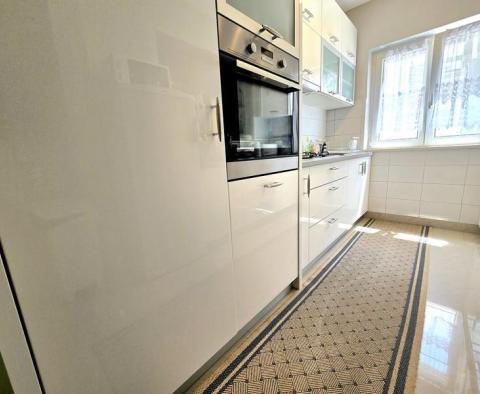 Apartmanház zöldövezetben Zaostrogban - pic 12