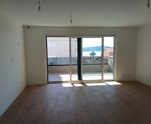 Luxuriöse 3-Zimmer-Wohnung in Seget, 200 m vom Meer entfernt - foto 9