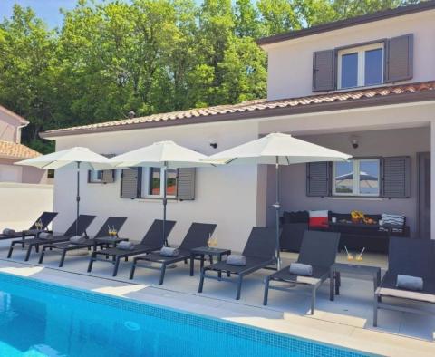 Villa medencével Labin városának közelében, nem messze Rabac strandjaitól - pic 4