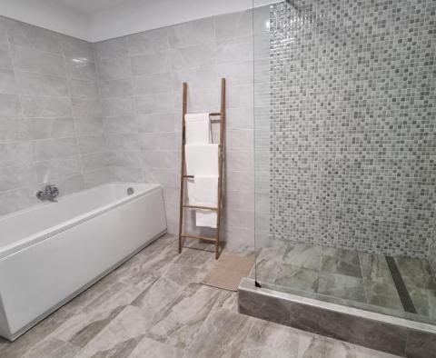 Villa medencével Labin városának közelében, nem messze Rabac strandjaitól - pic 24