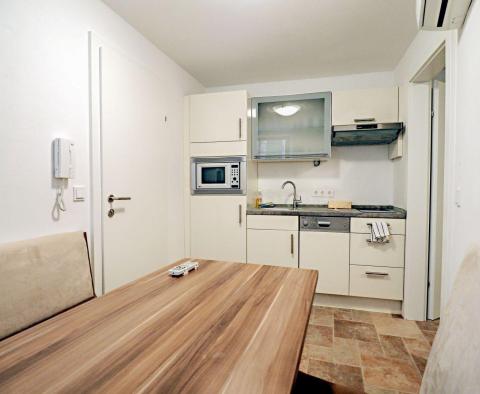 Superbly decorated property in the heart of Rovinj with roof terrace, view, jacuzzi - pic 23