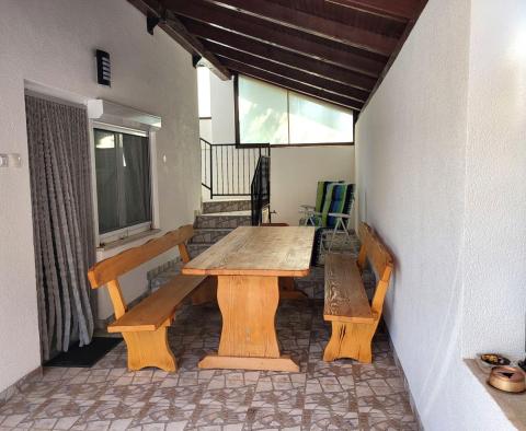 Detached house with 2 apartments in Marcana - pic 10