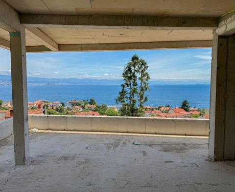 Penthouse w nowym budynku blisko plaży i Lovranu na sprzedaż - pic 4