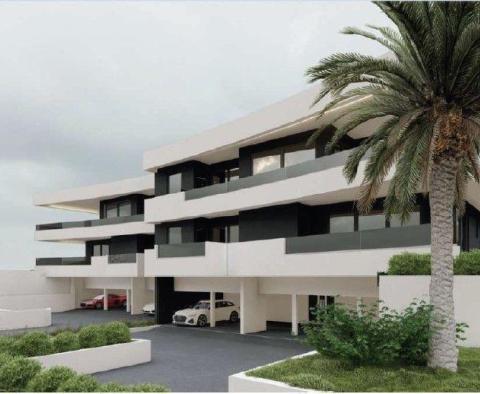 Penthouse dans un immeuble neuf près de la plage à Lovran, à vendre - pic 13