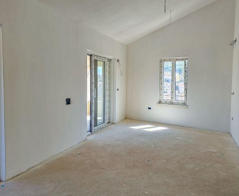Penthouse na Mali Lošinj, 100m od morza, na sprzedaż - pic 9