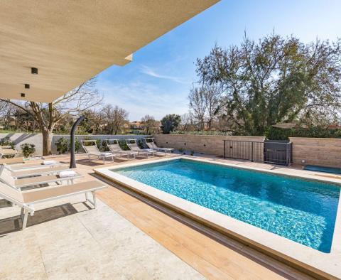 Contemporary semi-detached villa by the sea in Banjole, for sale - pic 22