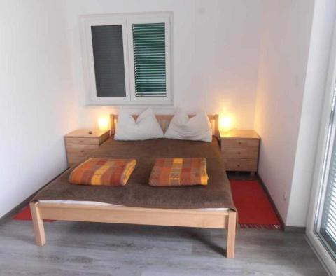 Haus in Dramalj, Crikvenica, 150 m vom Meer entfernt, zu verkaufen - foto 14