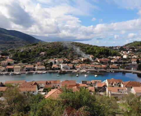 Terrain à bâtir à Vela Luka, Korcula, à 150 m de la mer, à vendre - pic 2