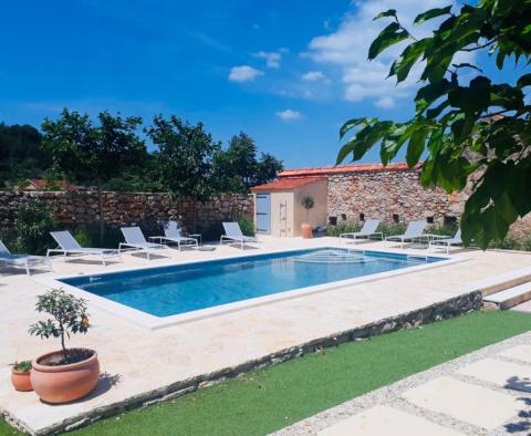 Amazing stone villa on Hvar, for sale - pic 35