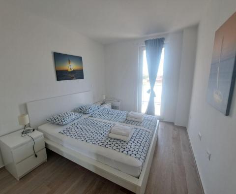 Luksusowa willa w zabudowie szeregowej w Privlace, z jacuzzi na dachu, na sprzedaż - pic 22